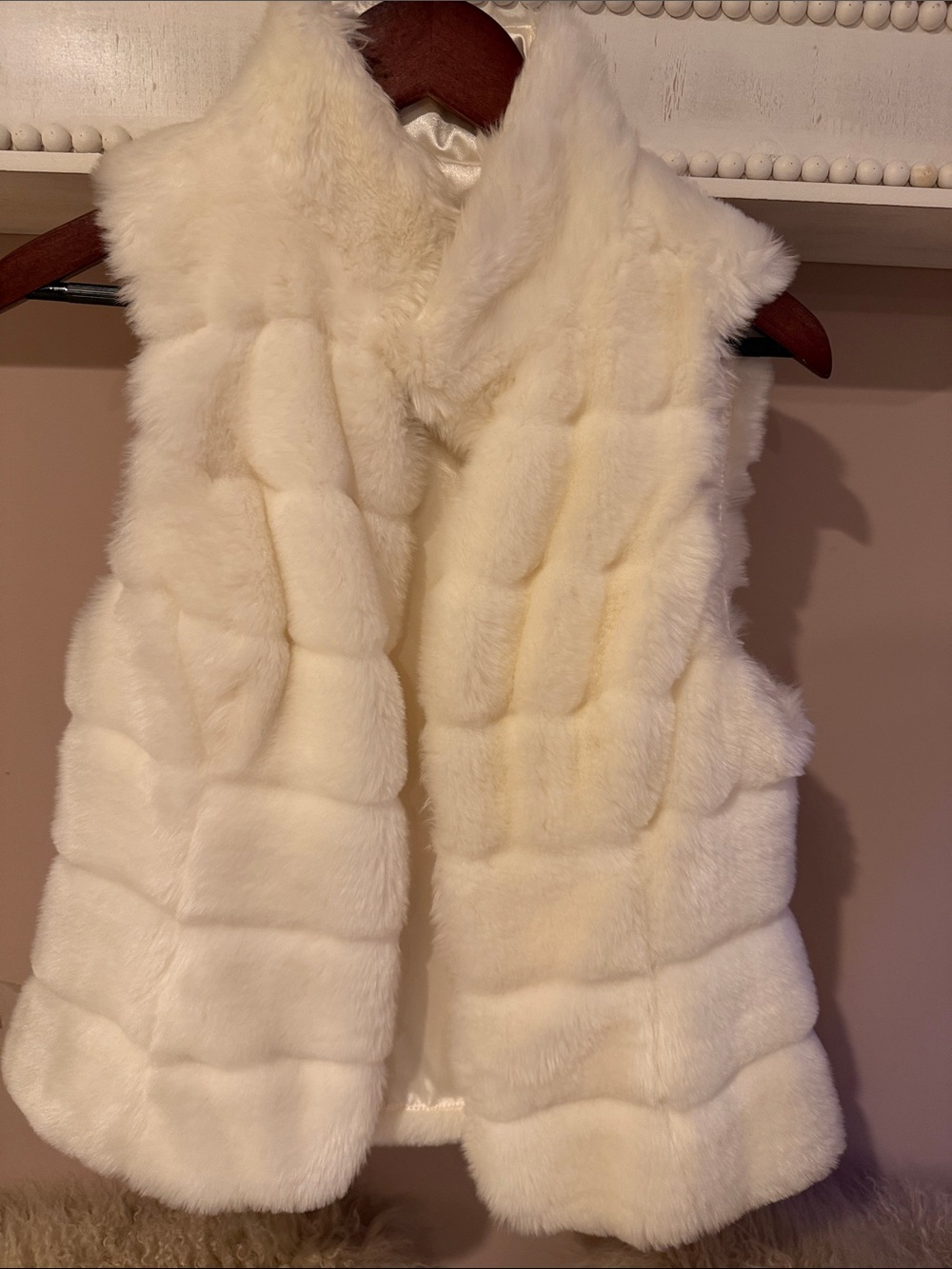 White House Black Market Cream Faux Fur Vest